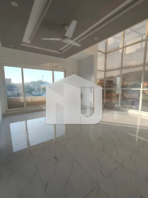 House 600 Square Yards For Rent In F-11, photo 11