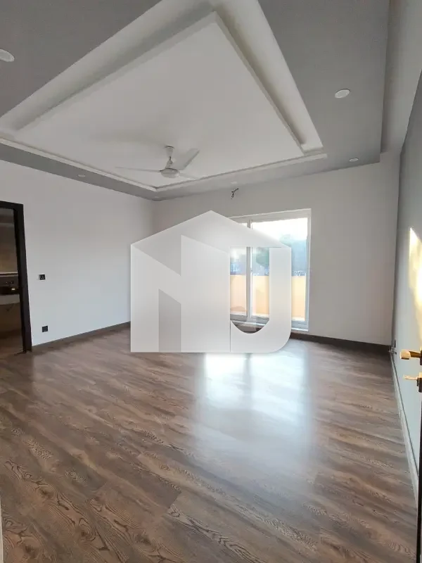 House 600 Square Yards For Rent In F-11, photo 13