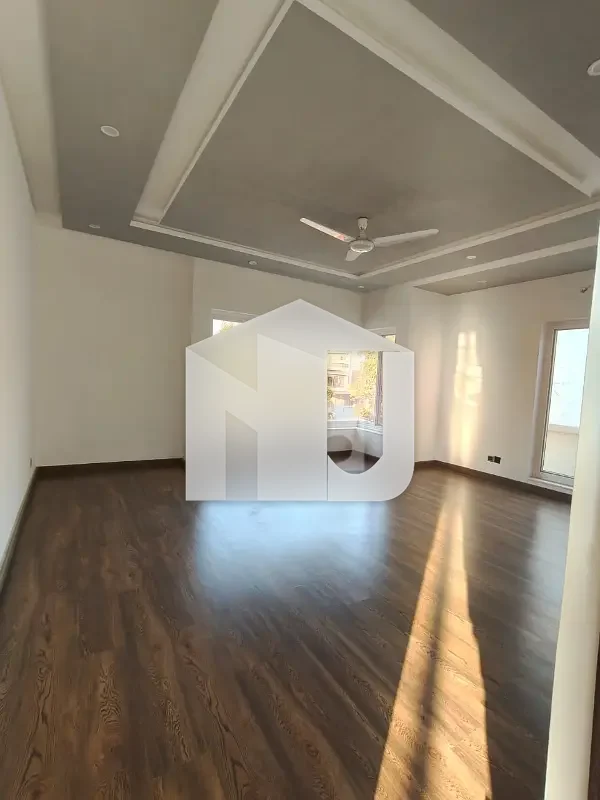 House 600 Square Yards For Rent In F-11, photo 20