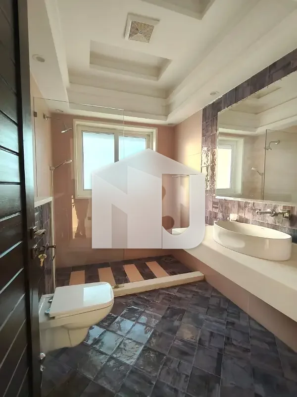 House 600 Square Yards For Rent In F-11, photo 15