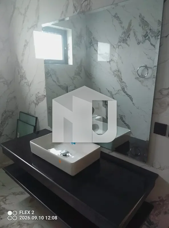 DHA Phase 1 Brand New Beautiful One Kanal House For Rent, photo 13