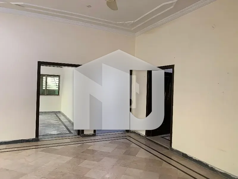10 Marla beautiful house for rent in 75k, photo 8