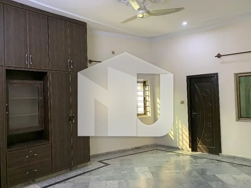 10 Marla beautiful house for rent in 75k, photo 7