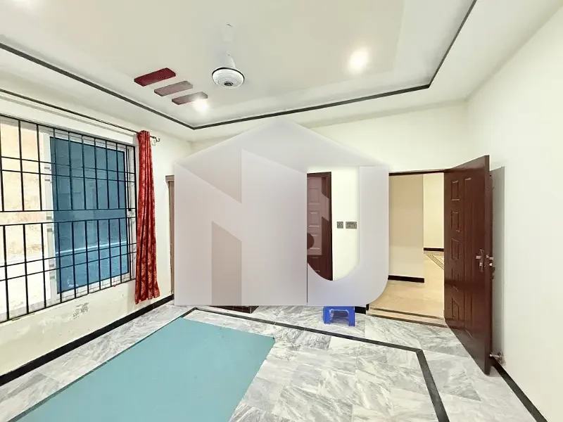 D-12/1 Islamabad 5 Marla Triple Storey House For Rent 4bed With Washroom Drawing Dining Tvl 2kichen Mumty Basement Full Hall Parking, photo 16