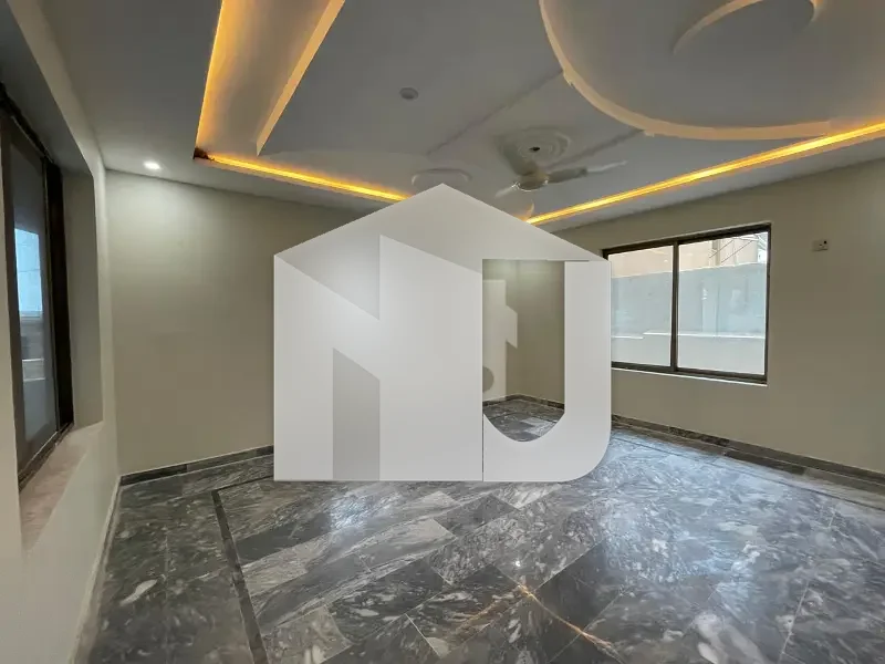 D-12/1 Islamabad 5 Marla Triple Storey House For Rent 4bed With Washroom Drawing Dining Tvl 2kichen Mumty Basement Full Hall Parking, photo 17