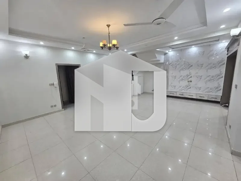 10Marla Triple brand new House For Rent 7bed With Washroom Drawing Dining Tv Lounge 2 Kichen Servant Room Parking Gas Electric, photo 16