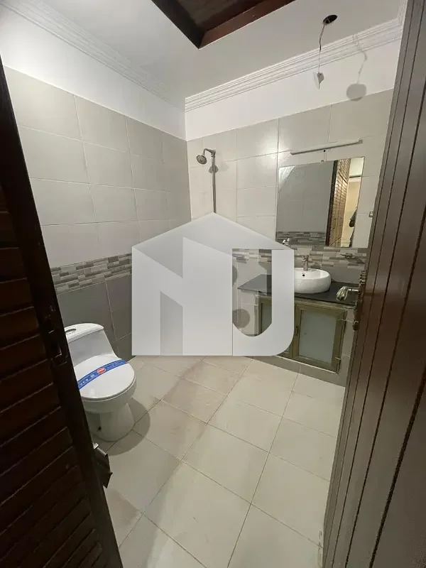 3 Kanal Corner Double Storey House For Rent In Banigala Islamabad Near Imran Khan House, photo 2