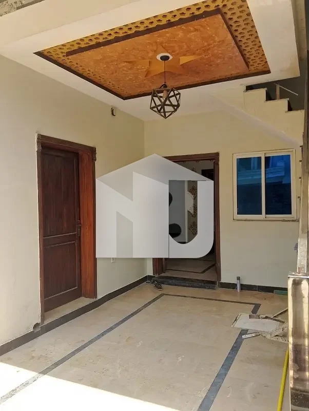 5 Marla House available for rent in B. 17-Block F, photo 2