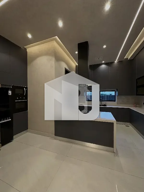 1 kanal brand new 3 unit house available for rent in DHA two, photo 9