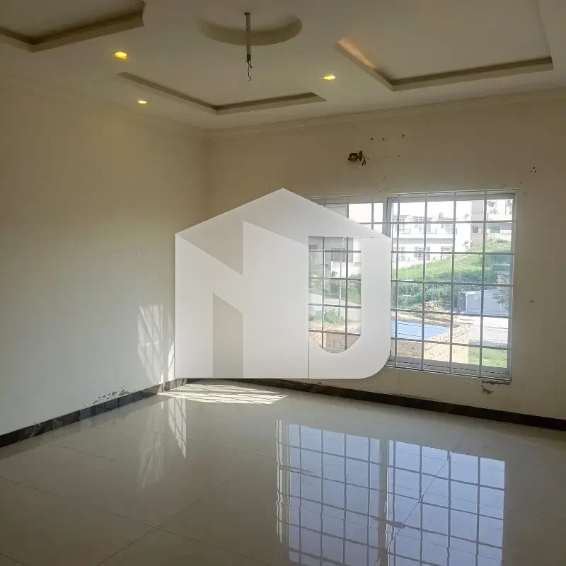 1 Kanal Full House Available For Rent, photo 5