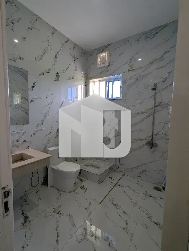 Beautiful Designer Full House Available For Rent, photo 11