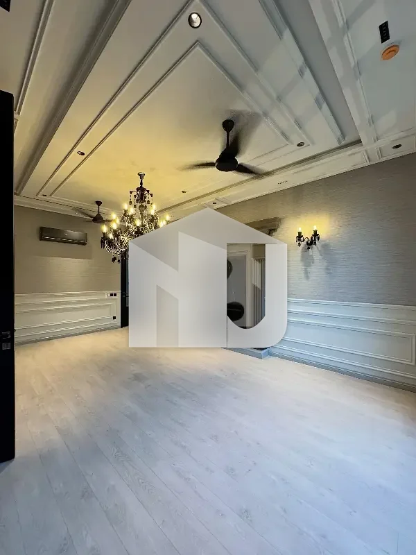 Triple Storey Top City 1 Kanal House For Rent, photo 15