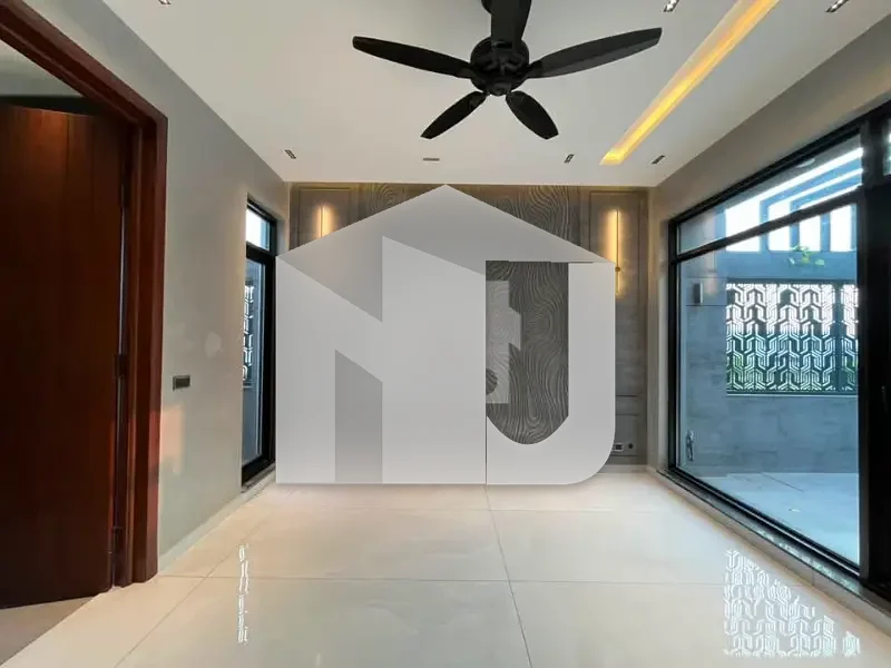 ONE KANAL LIKE BRAND NEW DESIGNER HOUSE FOR RENT IN DHA PHASE 2 ISLAMABAD, photo 8