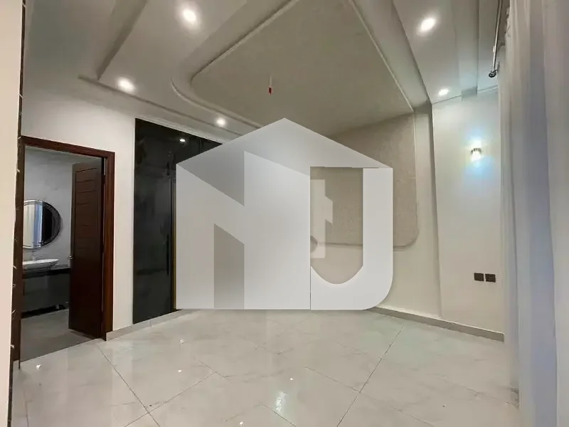 ONE KANAL BRAND NEW LUSH DESIGNER HOUSE FOR RENT IN DHA 2 ISB, photo 22