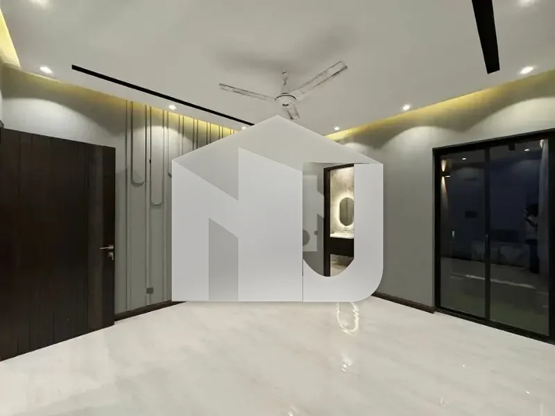 ONE KANAL LIKE BRAND NEW DESIGNER HOUSE FOR RENT IN DHA PHASE 2 ISLAMABAD, photo 24