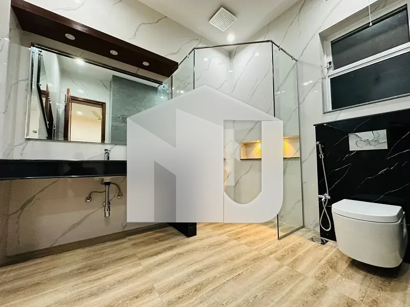 1 Kanal Solar Installed Modern Luxurious House For Rent at DHA 2, photo 11