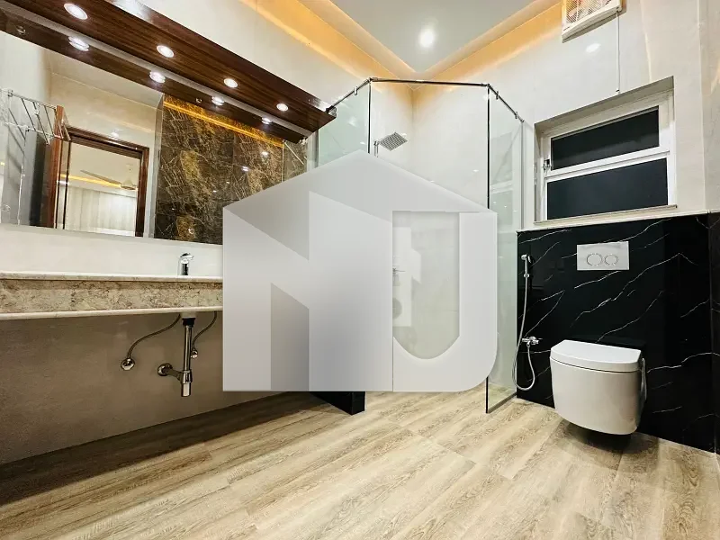 1 Kanal Solar Installed Modern Luxurious House For Rent at DHA 2, photo 5