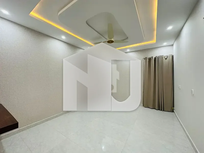 1 Kanal Solar Installed Modern Luxurious House For Rent at DHA 2, photo 8