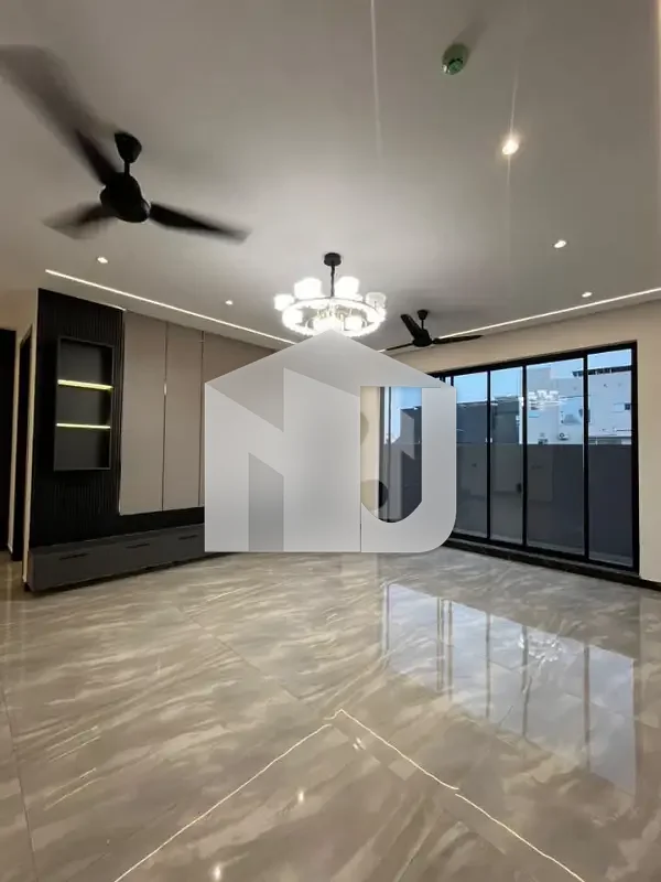 ONE KANAL BRAND NEW DESIGNER HOUSE FOR RENT IN DHA PHASE 2 ISLAMABAD, photo 3