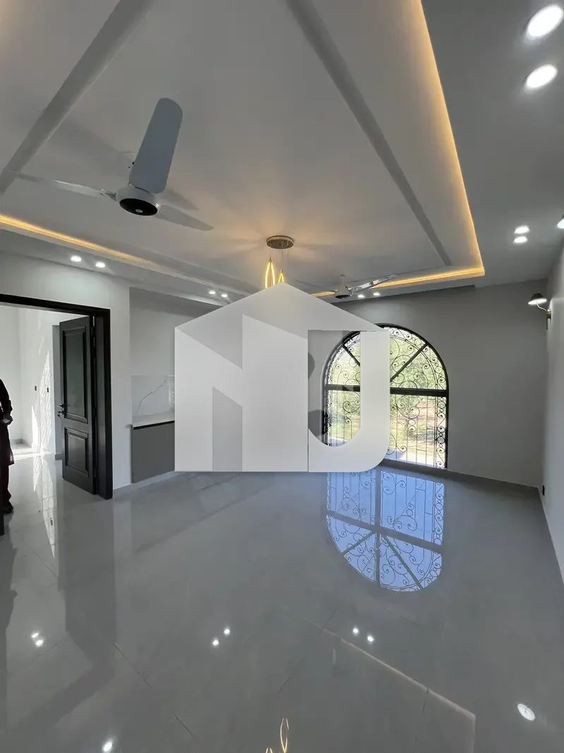 14 Marla Brand New First Entry House Near To Markaz And Family Park, photo 13
