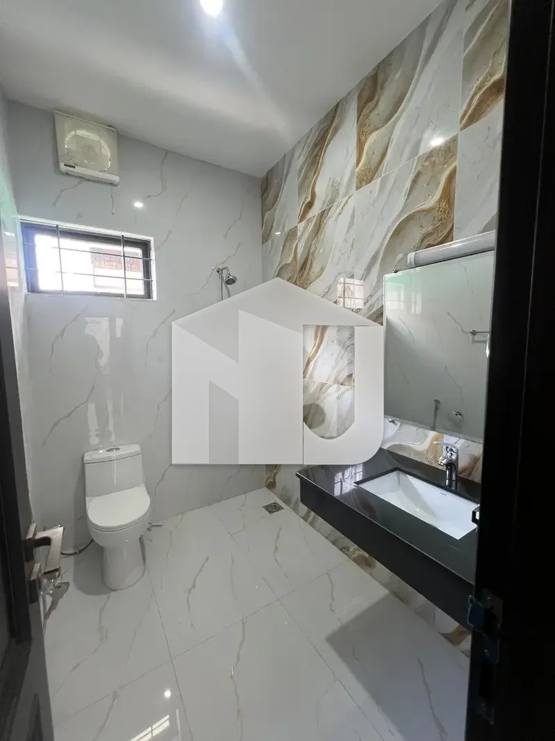 14 Marla Brand New First Entry House Near To Markaz And Family Park, photo 14