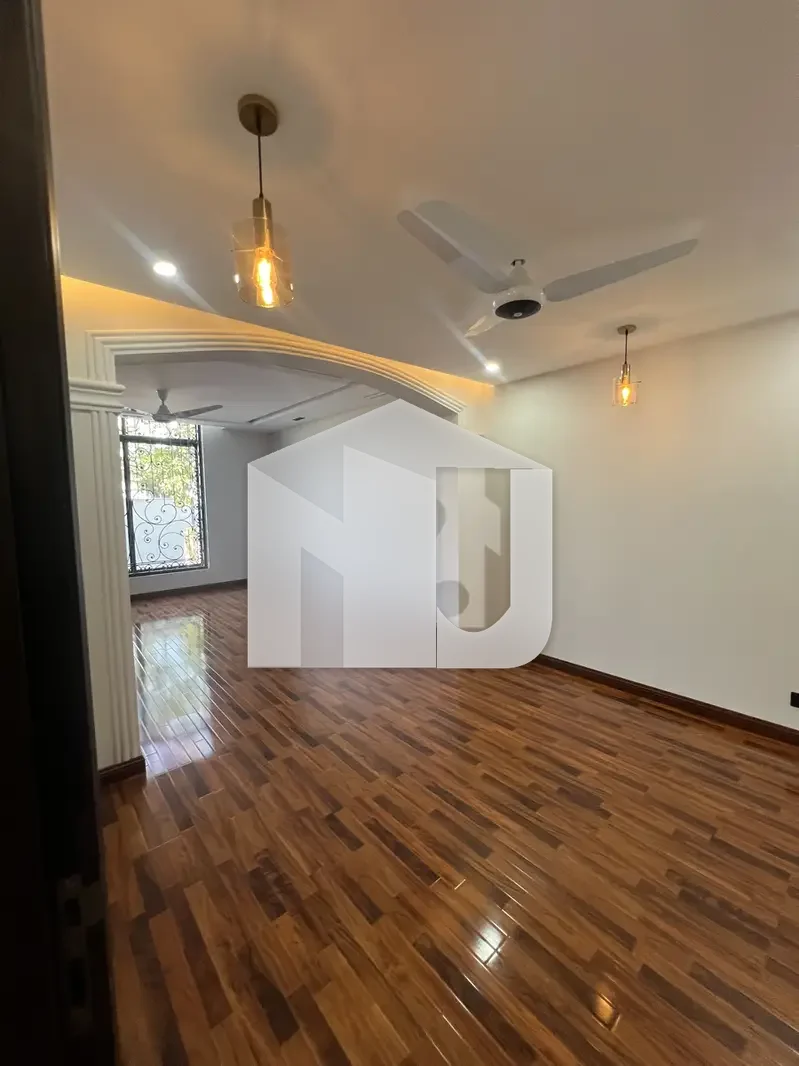14 Marla Brand New First Entry House Near To Markaz And Family Park, photo 4