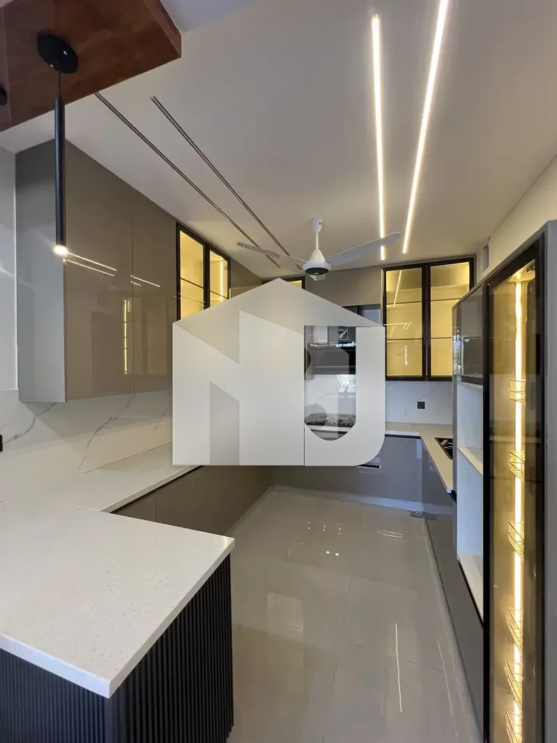 14 Marla Brand New First Entry House Near To Markaz And Family Park, photo 5