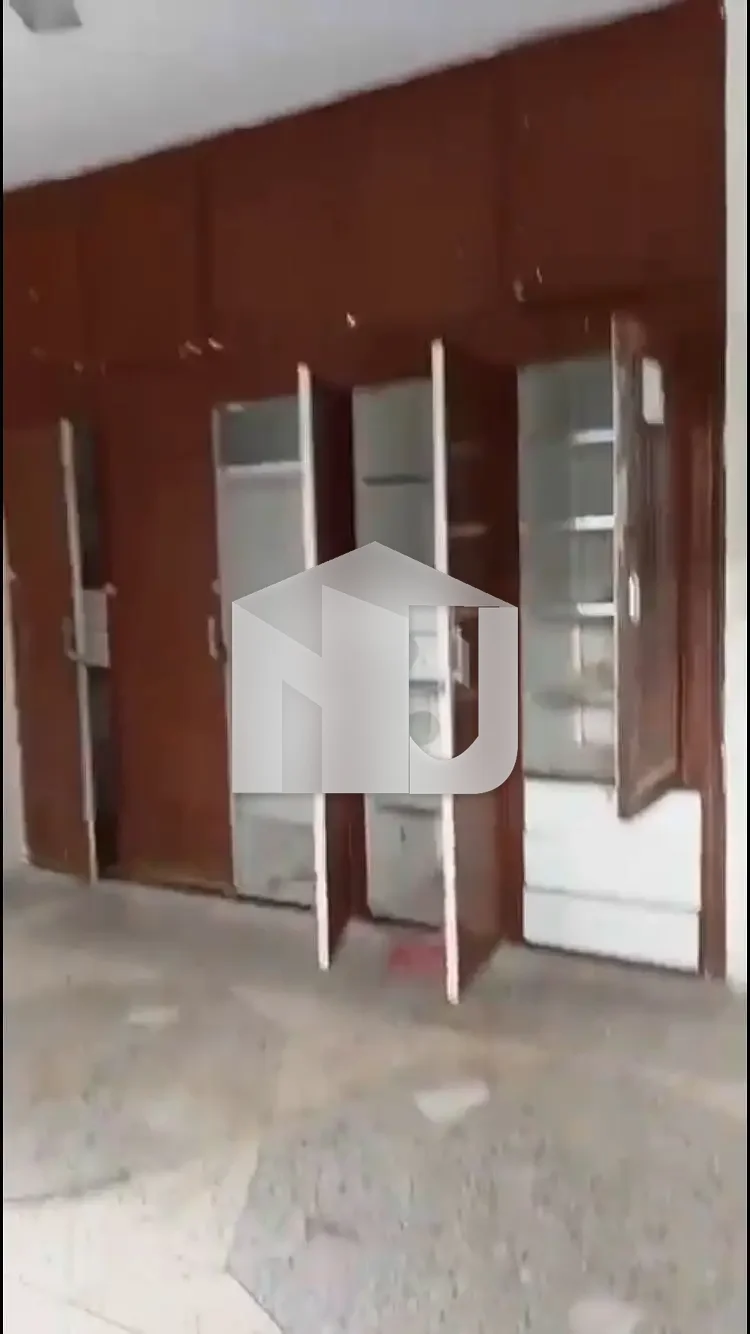 Full house Ground :2 bedrooms 1 common bath kitchen 2 UPPER : 2 bedrooms 1 common bath kitchen upper with terrace, photo 7