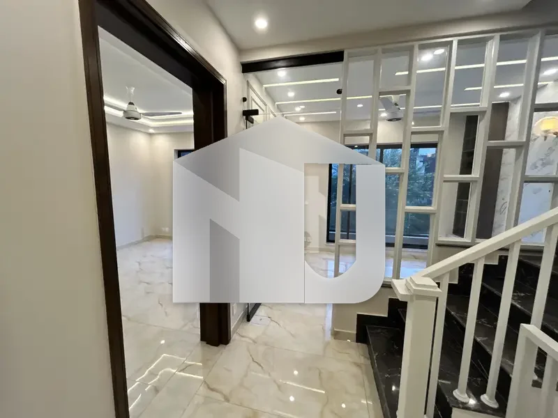 Brand New Designer House Is Up For Rent, photo 13