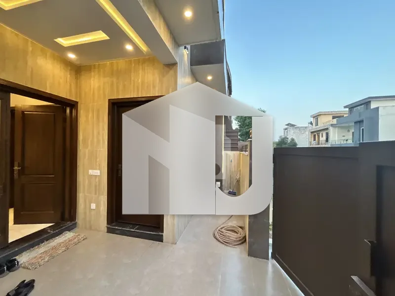 Brand New Designer House Is Up For Rent, photo 10