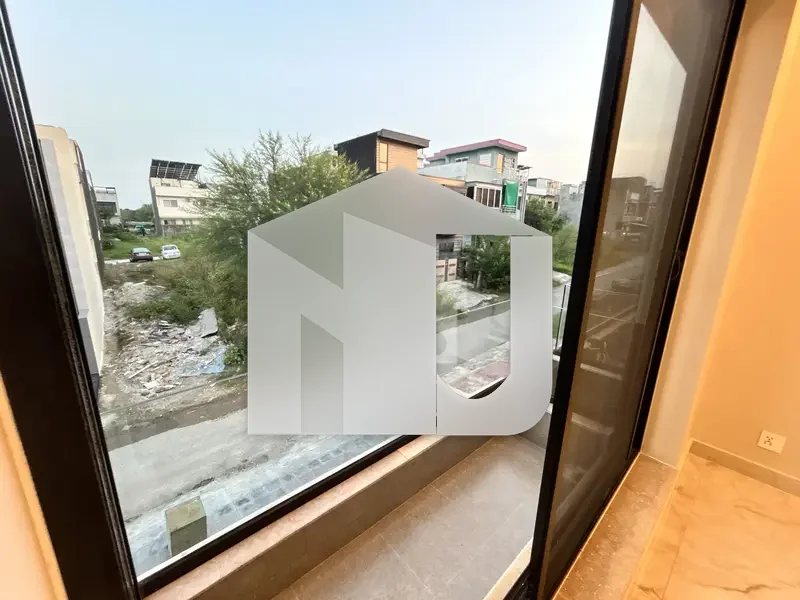 Brand New Designer House Is Up For Rent, photo 18
