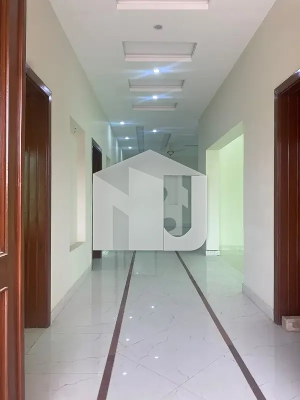 1-Kanal brand New house available for rent in topcity-1 Islamabad near airport, photo 4