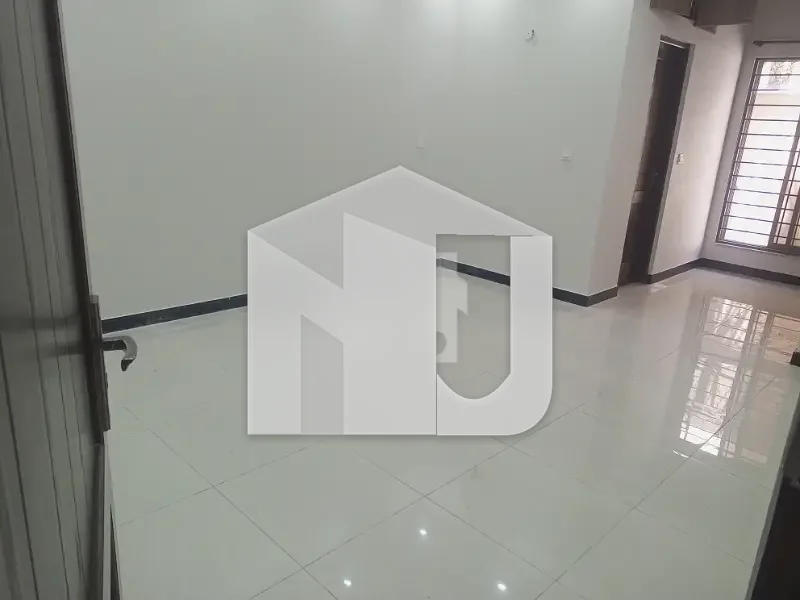 FULL HOUSE AVAILABLE FOR RENT IN D12, photo 5