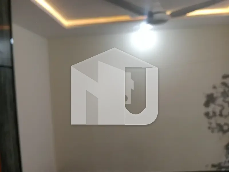 10 Double Storey House For Rent Available, photo 16