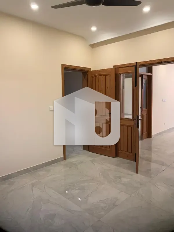 Brand New Luxury House With 15 Kw Solar System Available For Rent DHA Phase 3, photo 10