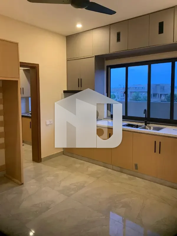 Brand New Luxury House With 15 Kw Solar System Available For Rent DHA Phase 3, photo 5