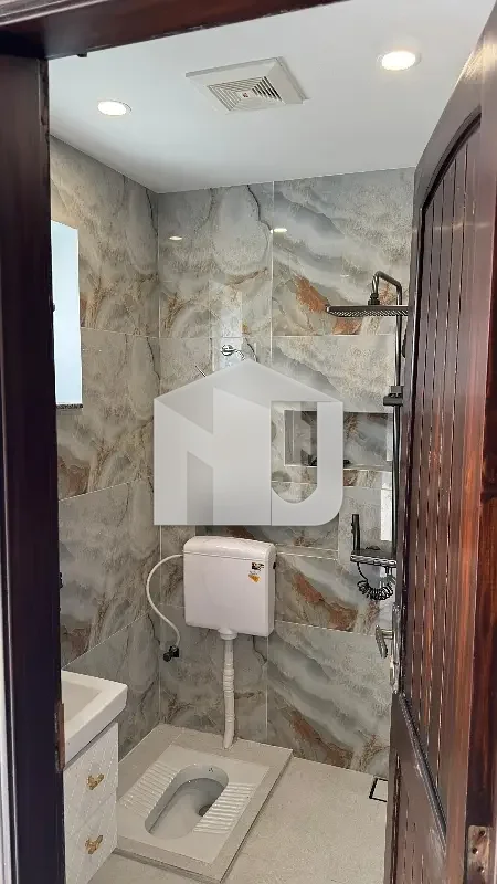 Brand new 6 marla house for rent, photo 9