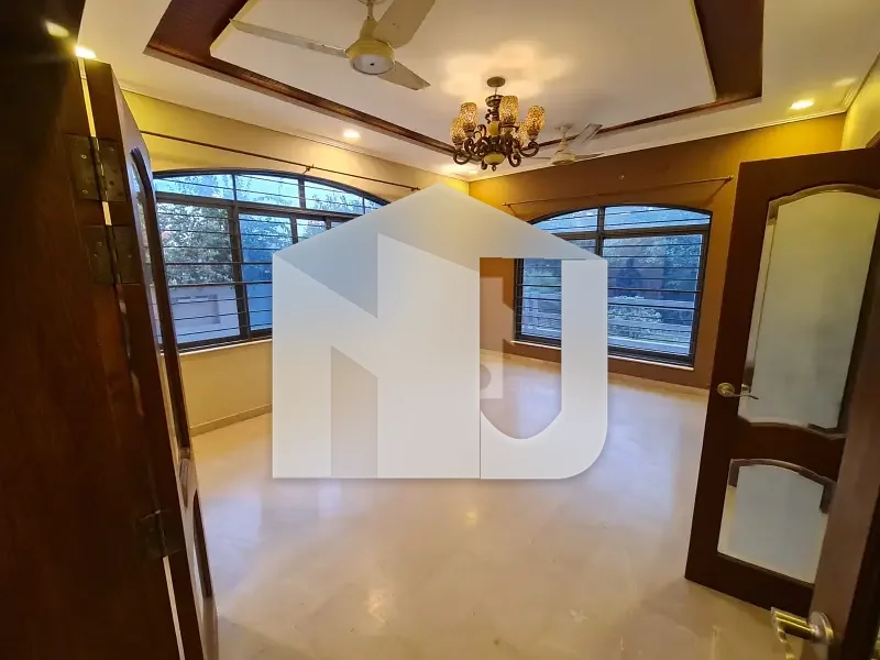 D-12/3 666 Square Yards House Up For Rent, photo 8