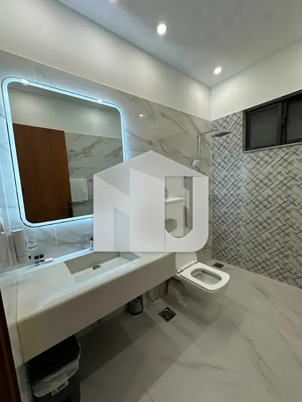 Brand New 1 Kanal Triple Storey House For Rent | Luxury Fully Furnished | 14 Bedrooms | Lift Installed | E-11/3 Islamabad, photo 9