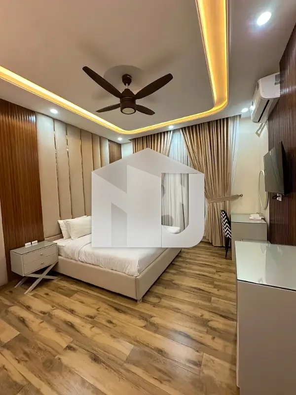 Brand New 1 Kanal Triple Storey House For Rent | Luxury Fully Furnished | 14 Bedrooms | Lift Installed | E-11/3 Islamabad, photo 2