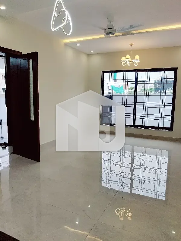 10 Marla Brand New House For Rent Dha Phase 5 Rent 180000, photo 13