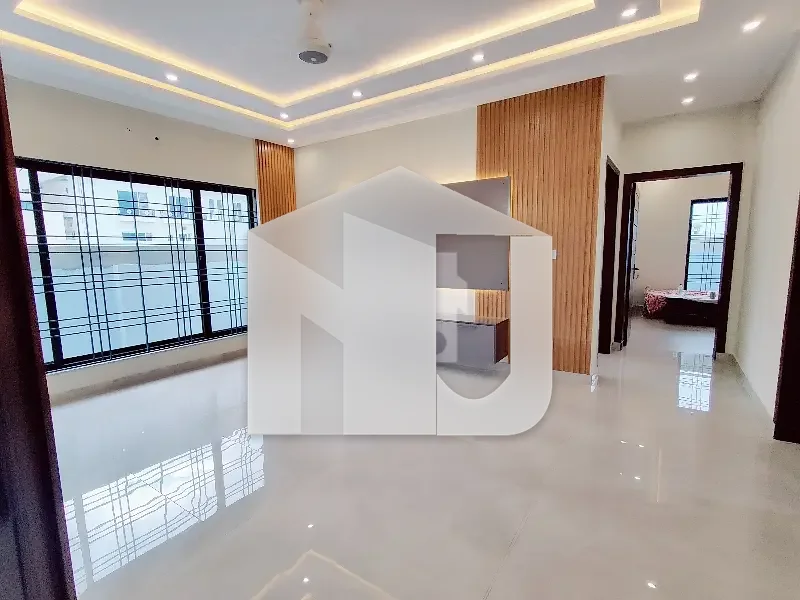 10 Marla Brand New House For Rent Dha Phase 5 Rent 180000, photo 14