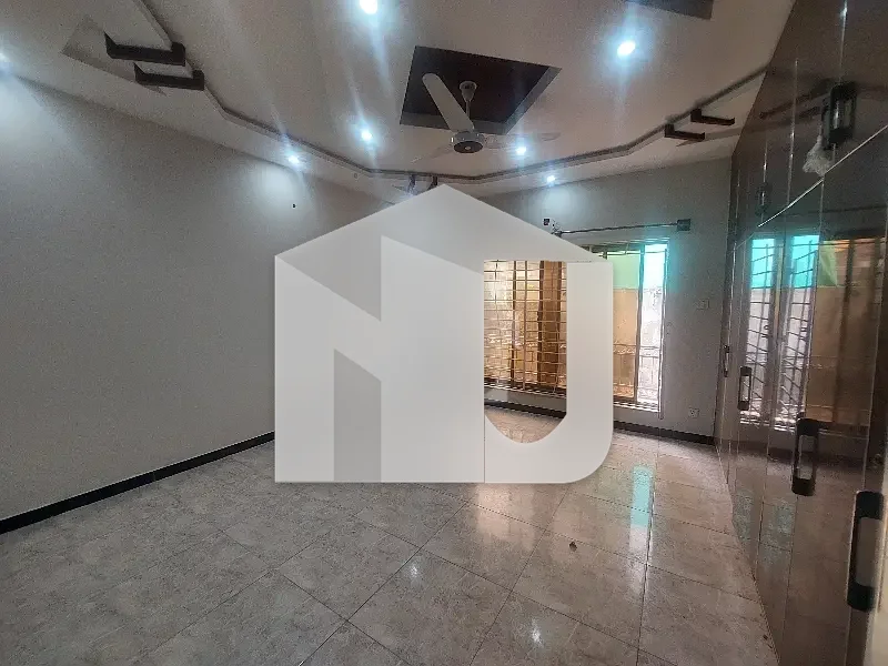 Brand New Double Story House For Rent For Commercial Purpose On Prime Location Of Agosh You Can Use This House As Commercial Purpose E. G Hostel School It Office Or Any Other Commercial Purpose For Visit Feel Free To Contact Us, photo 10