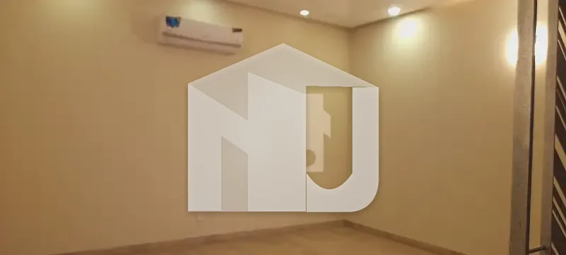1 Kanal House for Rent in F-7, Islamabad Prime Location, photo 3