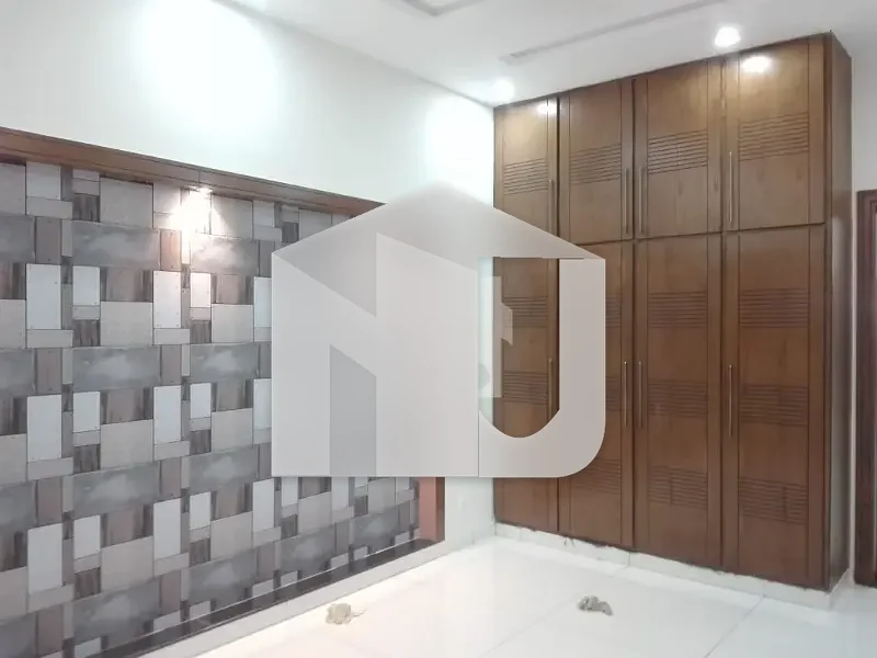 1 Kanal House In F-11 Of Islamabad Is Available For Rent, photo 4
