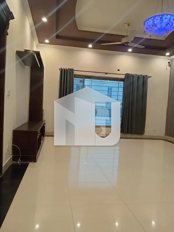 E 11 For Commercial /Residence Use Kanal Beautiful House Triple Story 10 Bedroom Available At Prime Location, photo 8