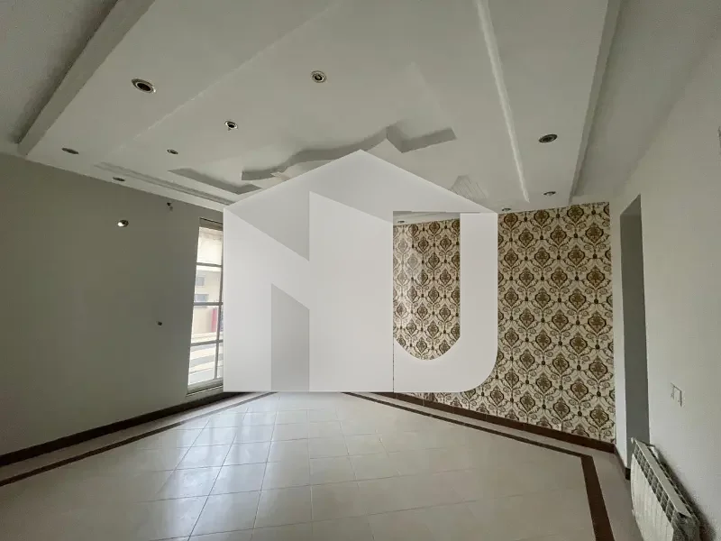 Triple Storey Designer House With Swimming Pool And Additional Land Lawn On Rent, photo 10