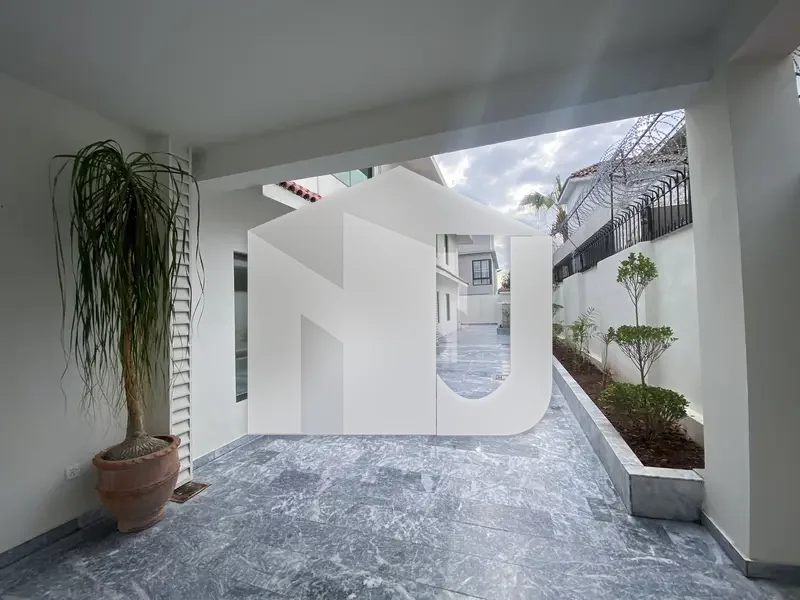 Brand New Luxurious House For Rent On Most Prime Location, photo 17