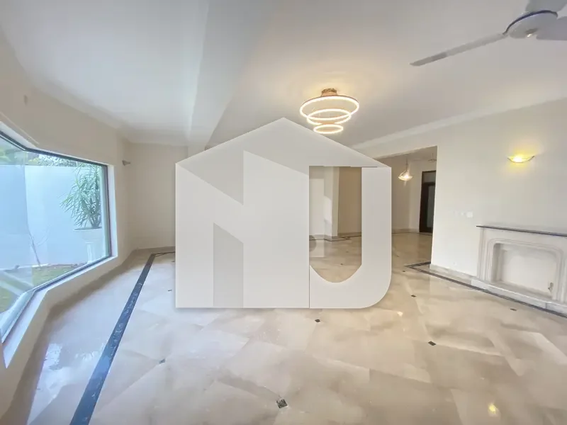 Brand New Luxurious House For Rent On Most Prime Location, photo 15