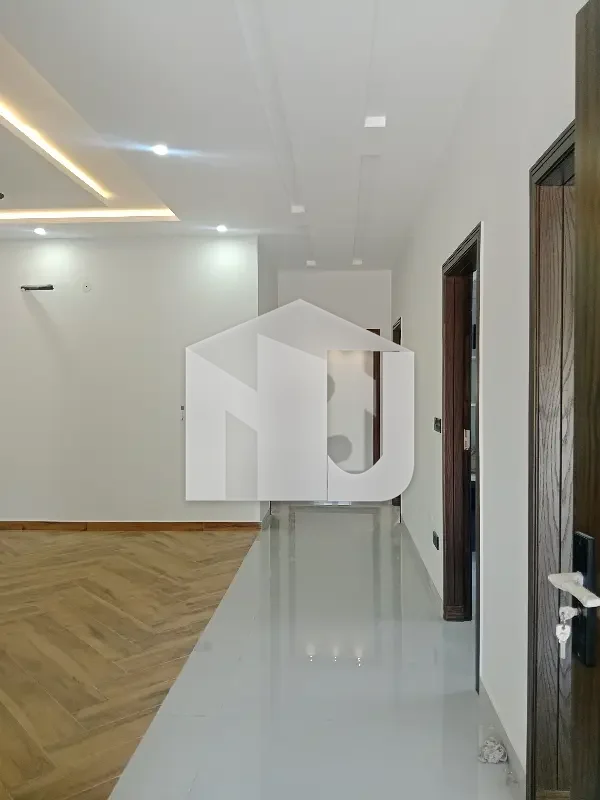 In D12 Brand New 10 Marla Triple Storey Luxury Designer House For Rent, photo 4